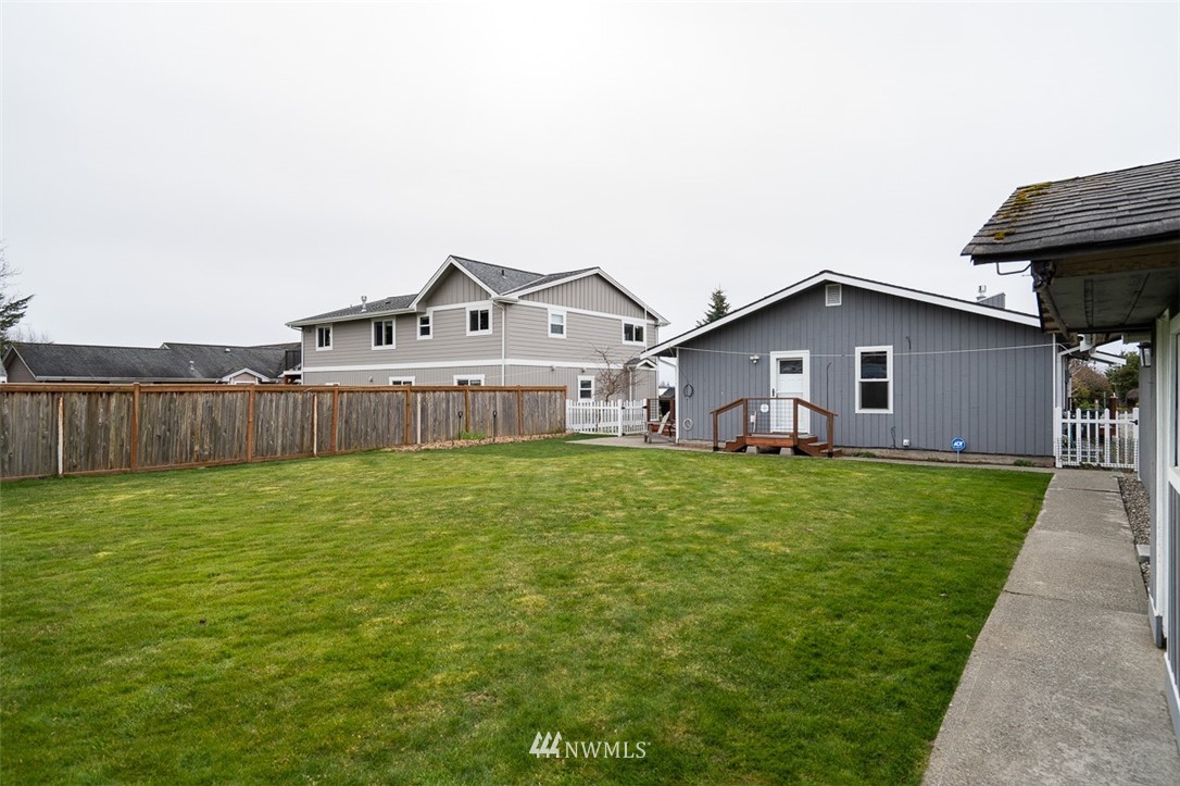 5598 Salish Road Blaine, WA 98230 - Photo 8 of 39 Gallery Image 8