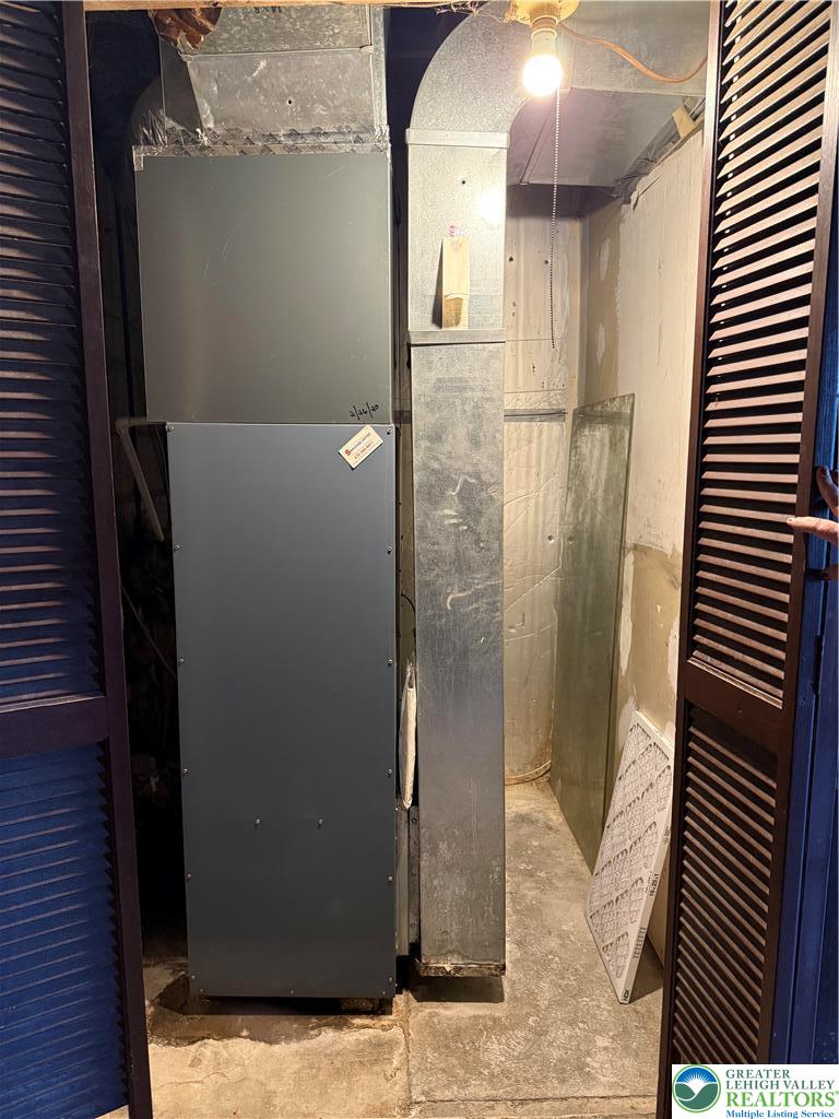 702 West Locker Street Nazareth, PA 18064 - Photo 10 of 12 a bathroom with a glass shower door