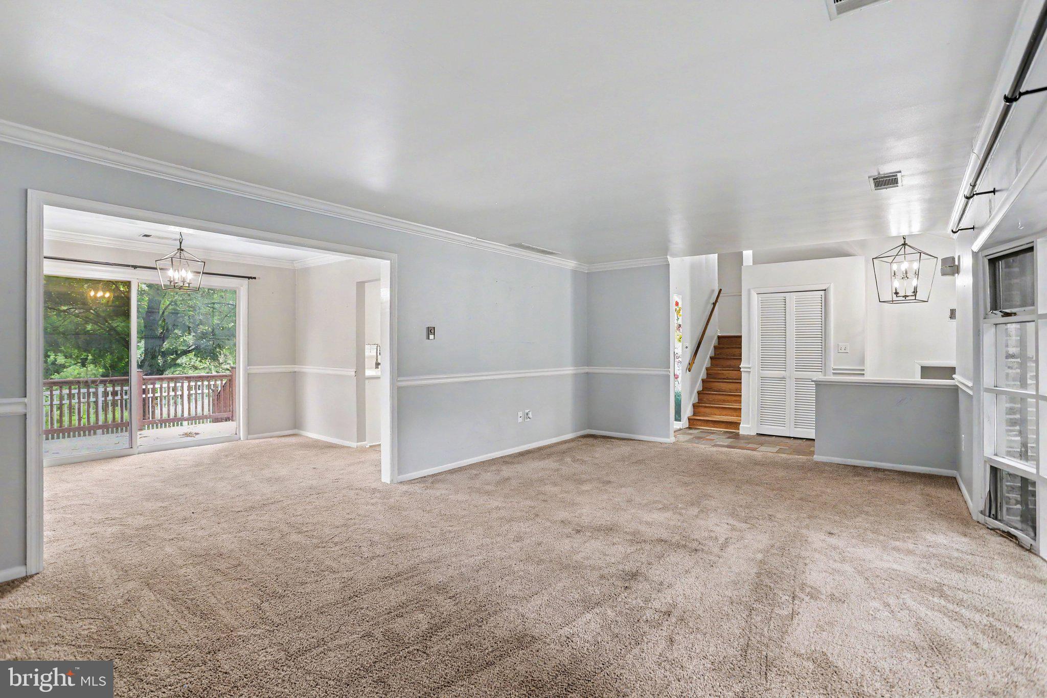 381 Ironstone Ridge Road Lancaster, PA 17603 - Photo 4 of 30 Spacious living area with natural light.