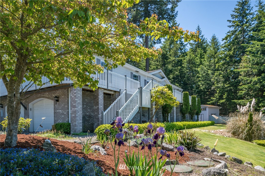 124 Whiskey Hill Road Lopez Island, WA 98261 - Photo 4 of 22 Gallery Image 4