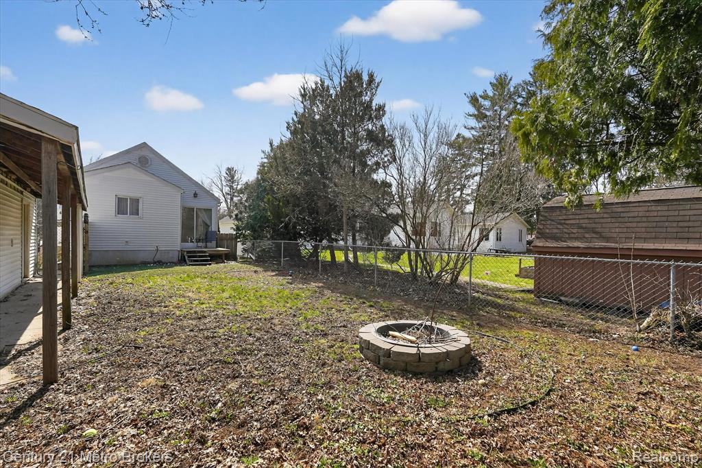 5501 East Potter Road Flint, MI 48506 - Photo 44 of 45