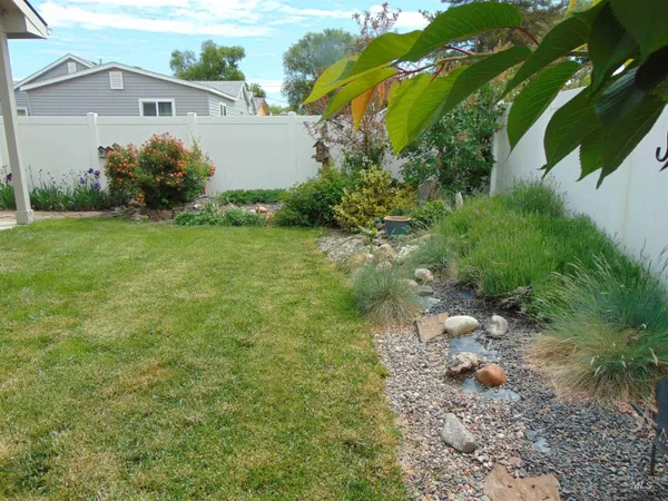 $357,900 | 1488 West Idaho Avenue, Ontario, OR 97914