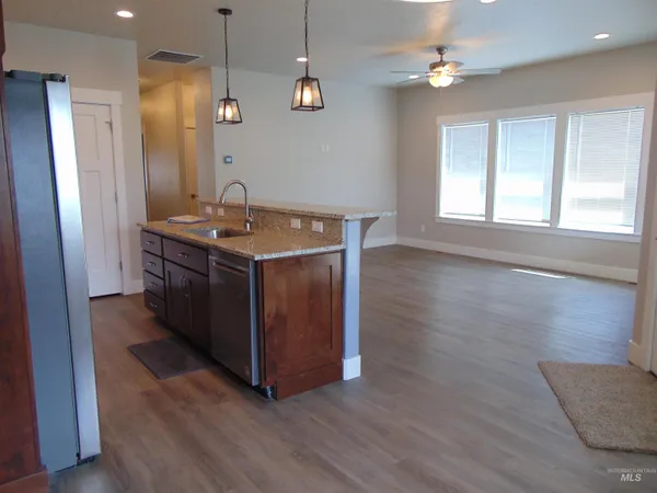 $357,900 | 1488 West Idaho Avenue, Ontario, OR 97914