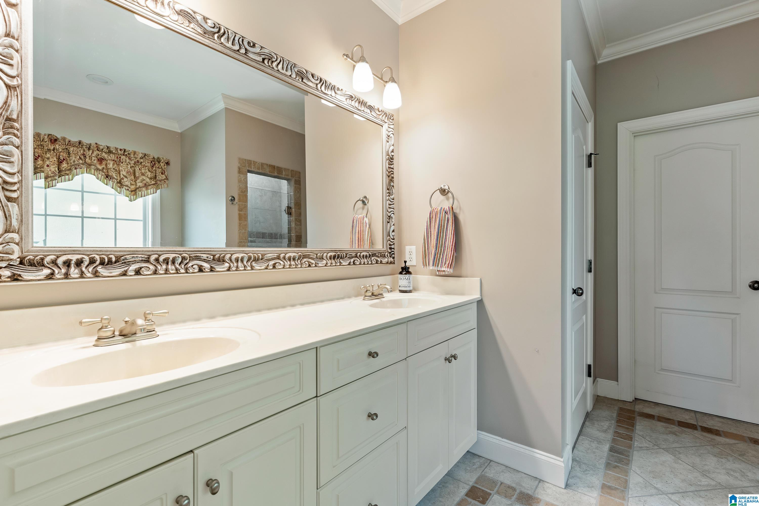 178 Scarlet Oak Drive Alabaster, AL 35114 - Photo 13 of 32