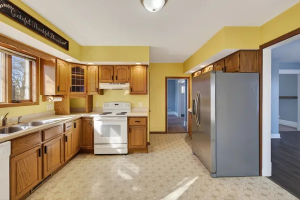 $254,900 | 407 Fulton Street, Grand Mound, IA 52751