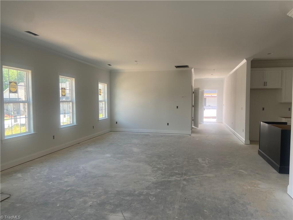 2034 Welden Ridge Road Kernersville, NC 27284 - Photo 4 of 14 Gallery Image 4