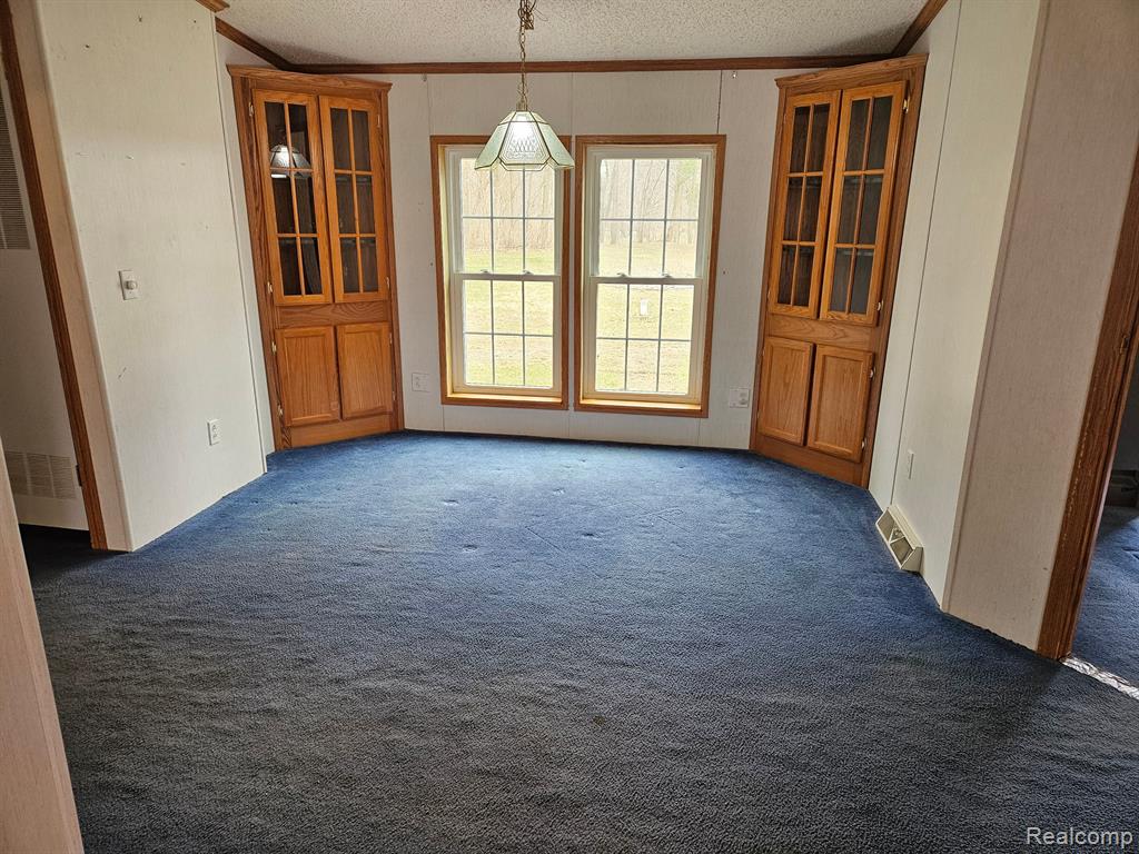 5875 Exchange Road Bancroft, MI 48414 - Photo 7 of 34
