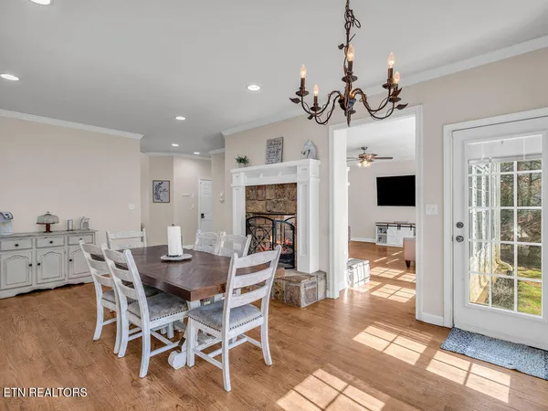 $725,000 | 7009 Woodington Court, Knoxville, TN 37921