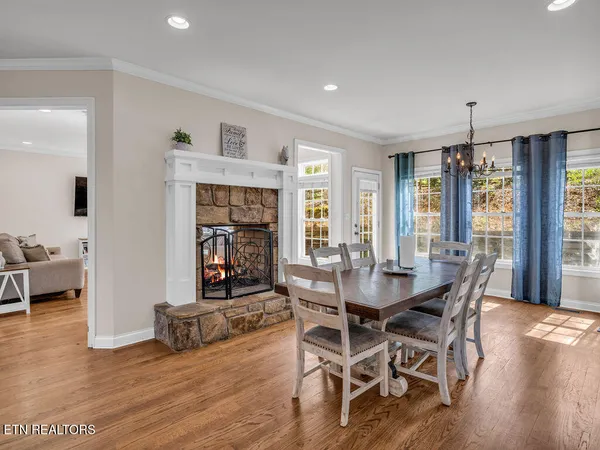 $725,000 | 7009 Woodington Court, Knoxville, TN 37921