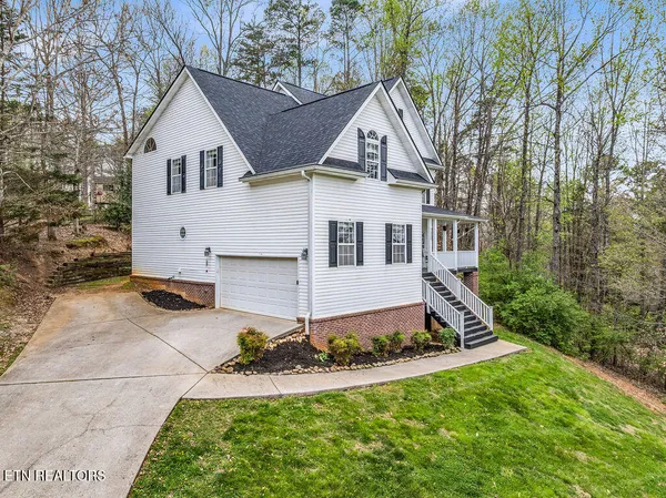 $725,000 | 7009 Woodington Court, Knoxville, TN 37921