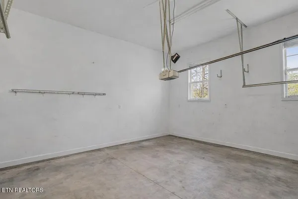 $725,000 | 7009 Woodington Court, Knoxville, TN 37921