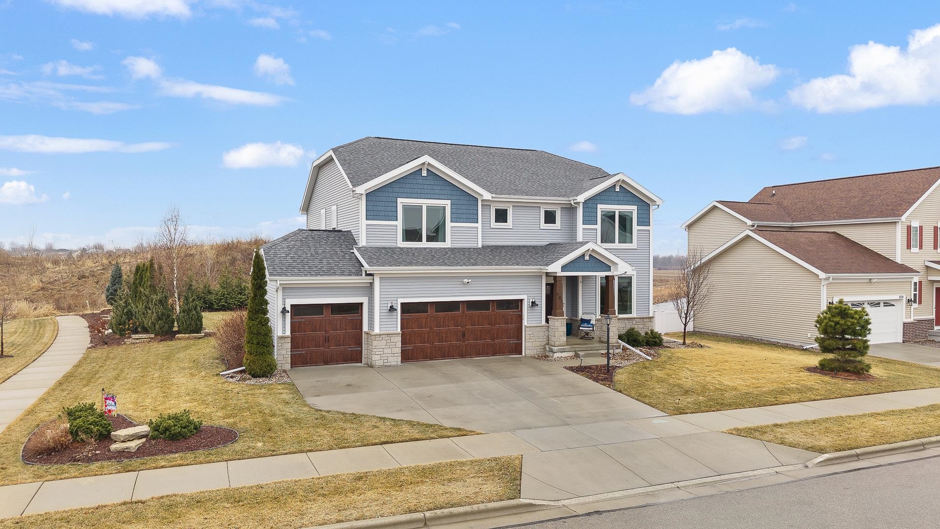 941 Lavender Way DeForest, WI 53532 - Photo 3 of 92