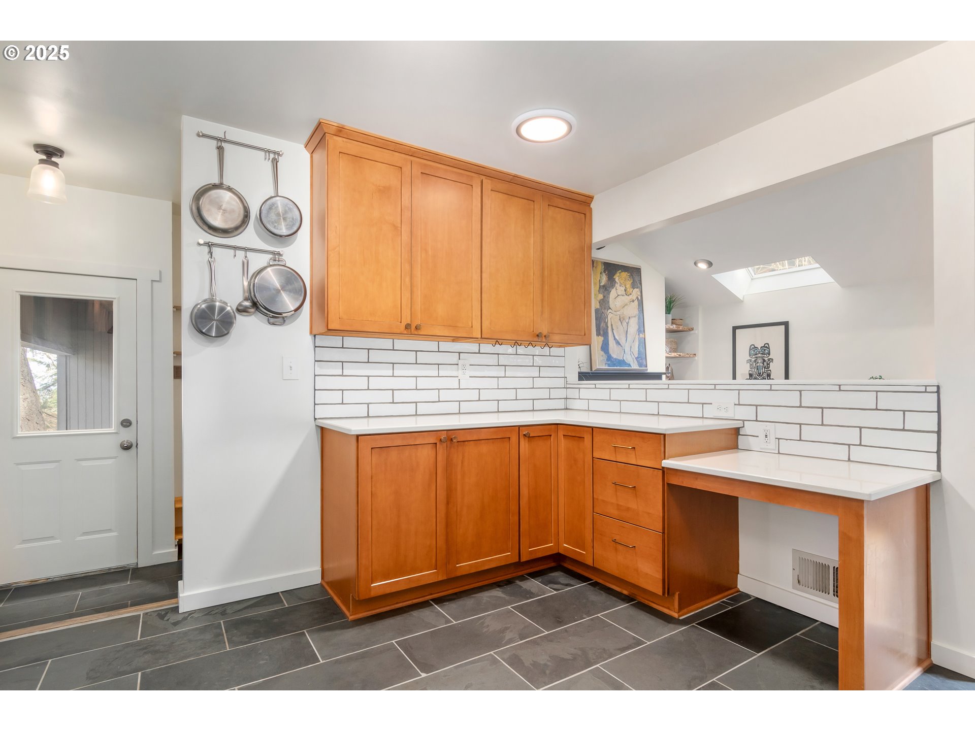 2765 Kismet Way Eugene, OR 97405 - Photo 18 of 46 a kitchen with stainless steel appliances granite countertop a sink and cabinets