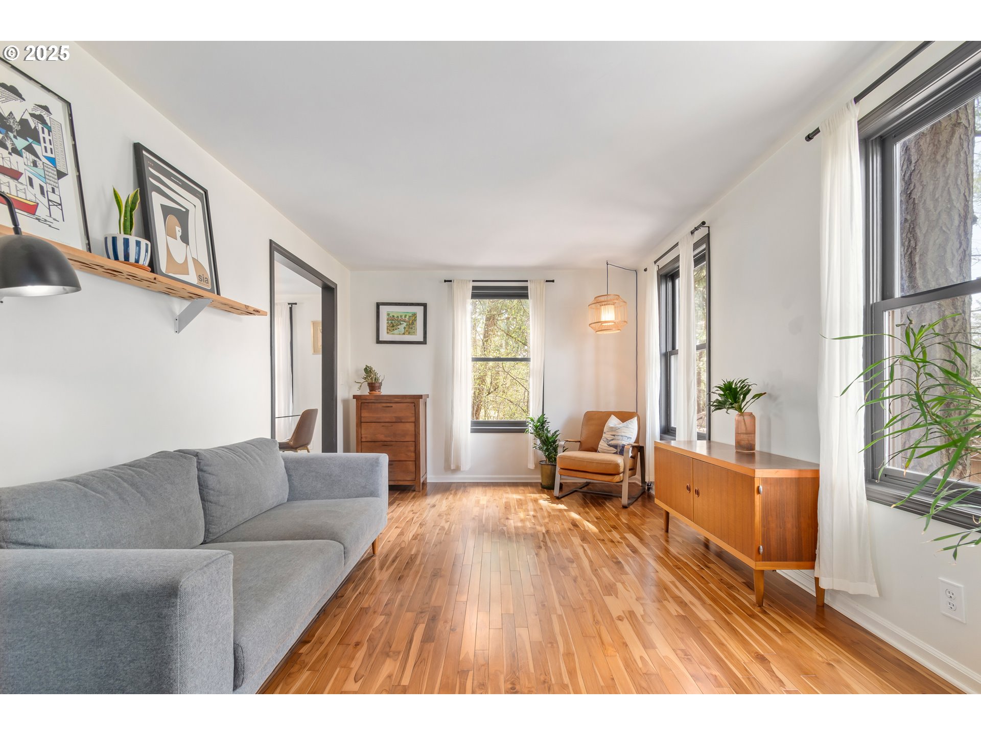 2765 Kismet Way Eugene, OR 97405 - Photo 5 of 46 a living room with furniture and a wooden floor