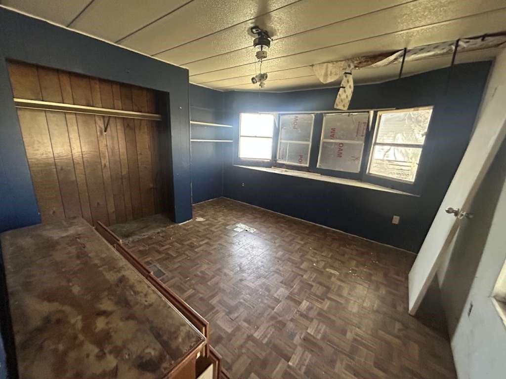 506 Beech Street Jourdanton, TX 78026 - Photo 8 of 11 a view of an empty room