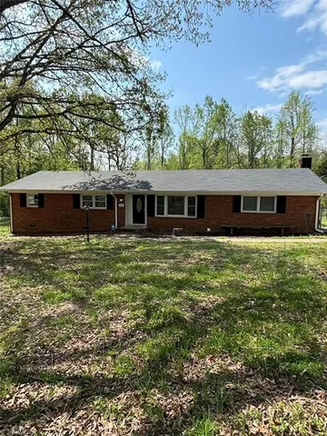 $1,800 | 300 Venus Drive, Greensboro, NC 27406