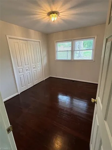 $1,800 | 300 Venus Drive, Greensboro, NC 27406