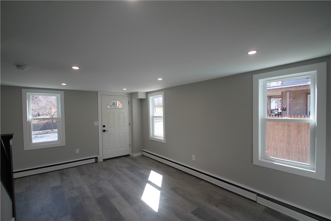 72 State Street Murray, NY 14470 - Photo 8 of 35