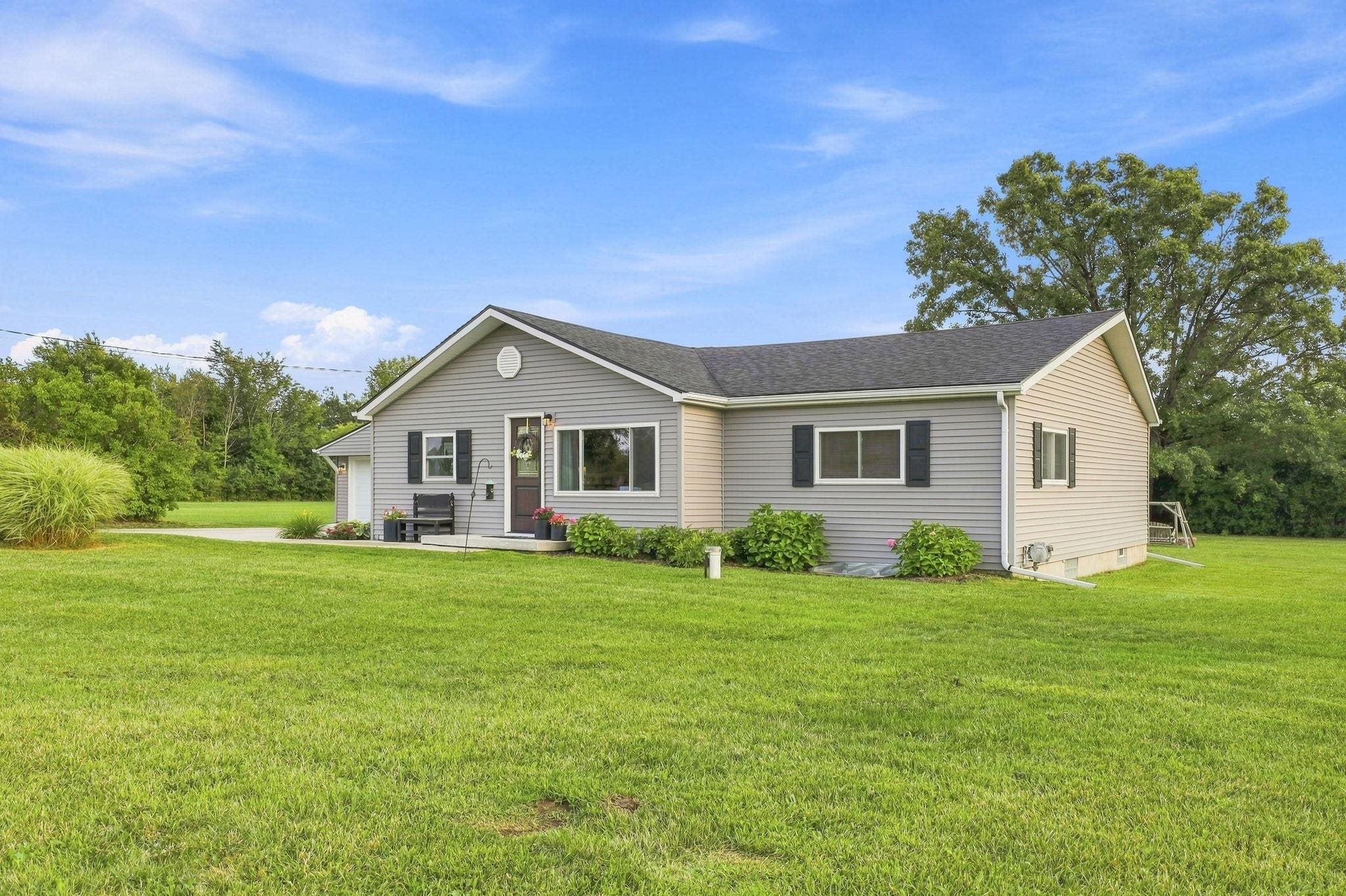 5146 East Bristol Road Burton, MI 48519 - Photo 64 of 65 Gallery Image 64