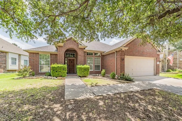 $2,650 | 8648 Prairie Dawn Drive, Fort Worth, TX 76131