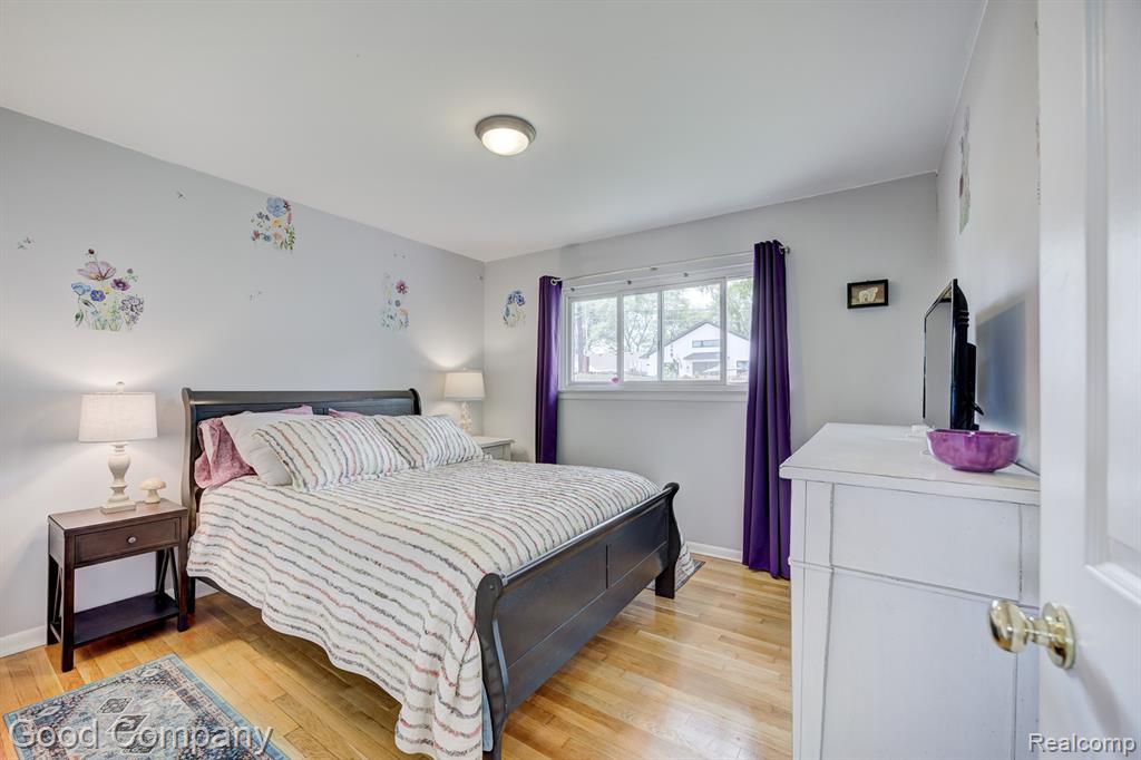 4217 Crooks Road Royal Oak, MI 48073 - Photo 26 of 50