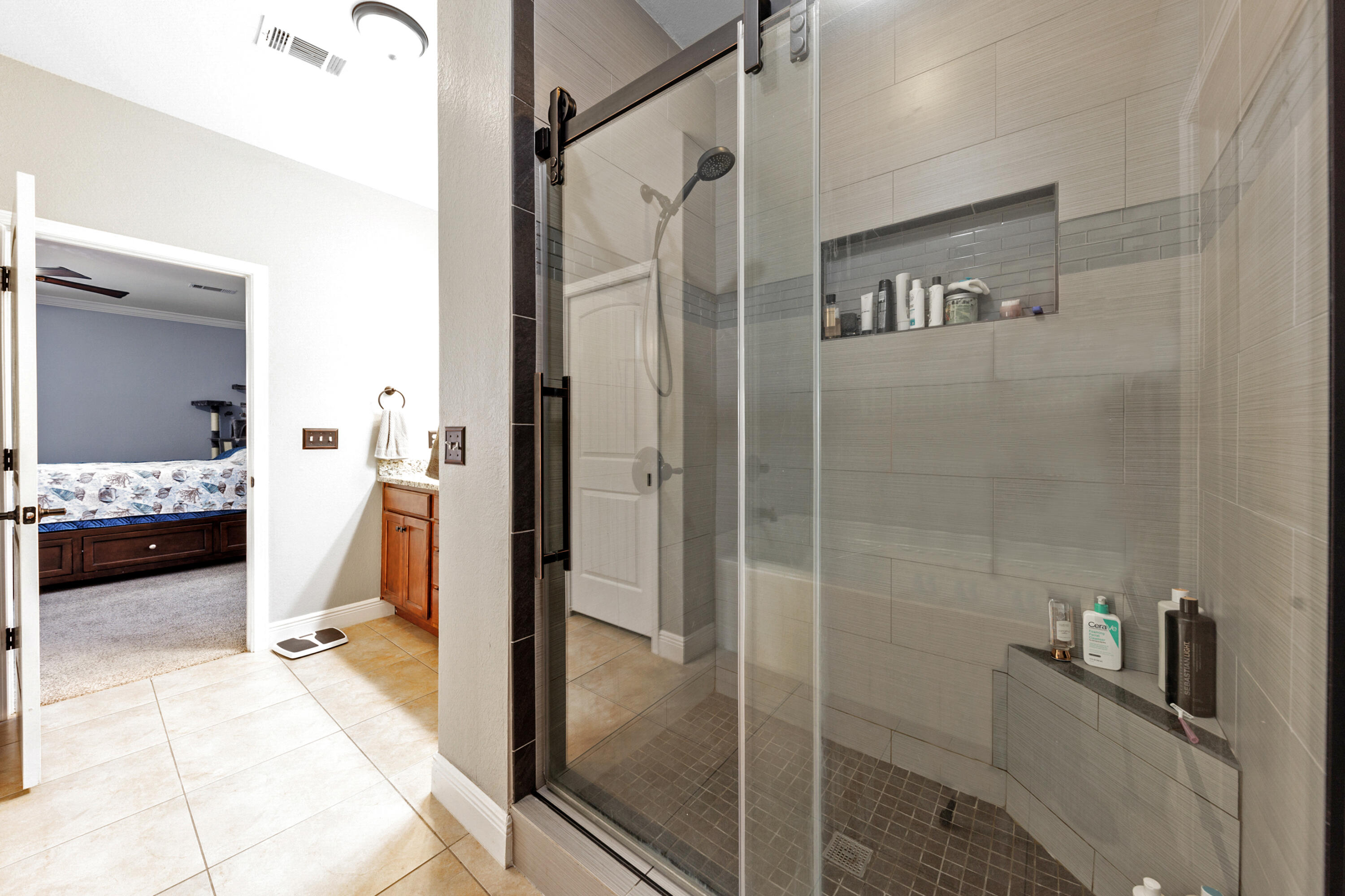 4417 Mirada Way Crestview, FL 32539 - Photo 22 of 37 a en suite bathroom with a shower