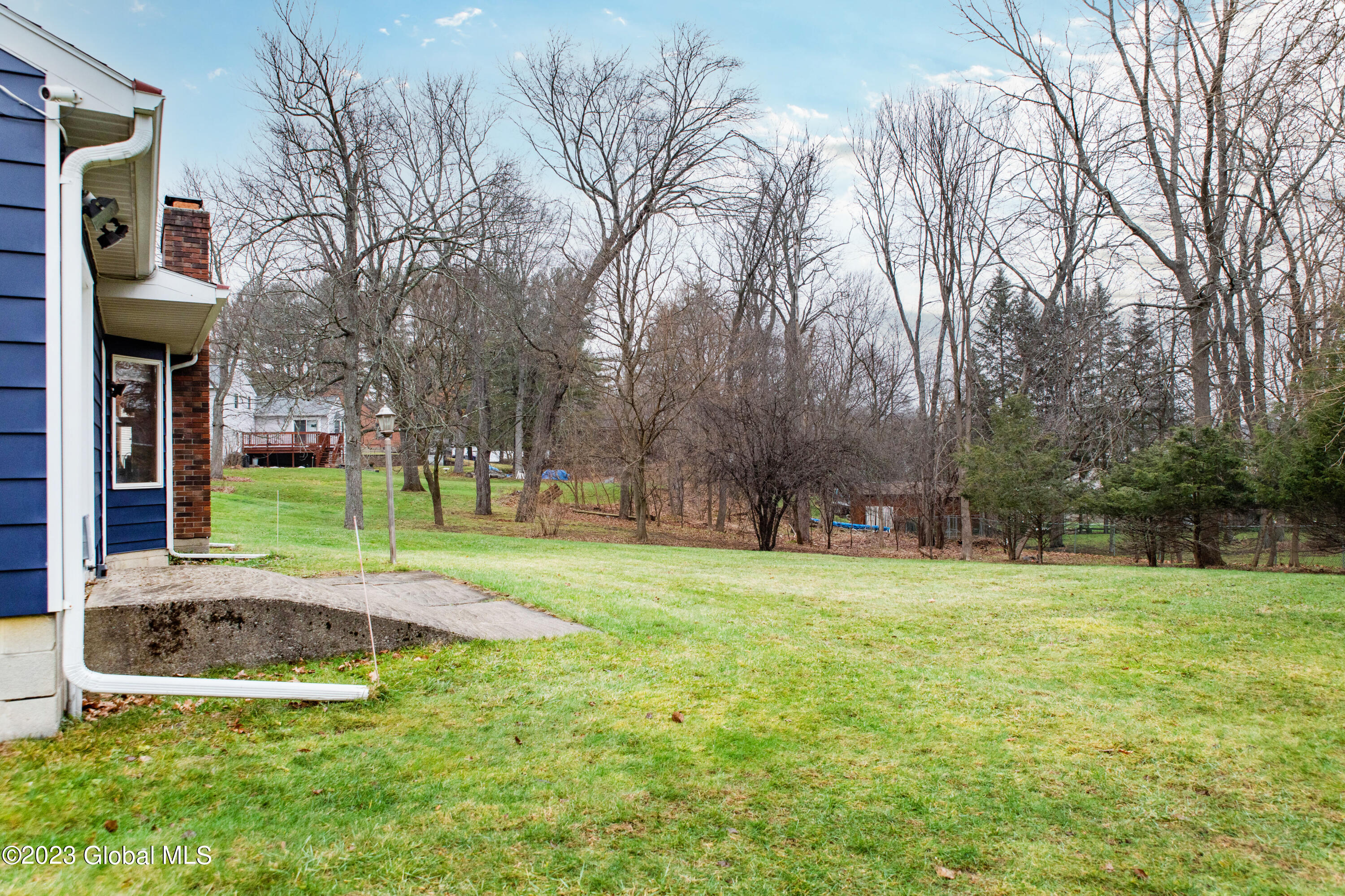 18 Baldwin Road Glenville, NY 12302 - Photo 34 of 35 0033-18BaldwinRdScotia-DFT010323elc