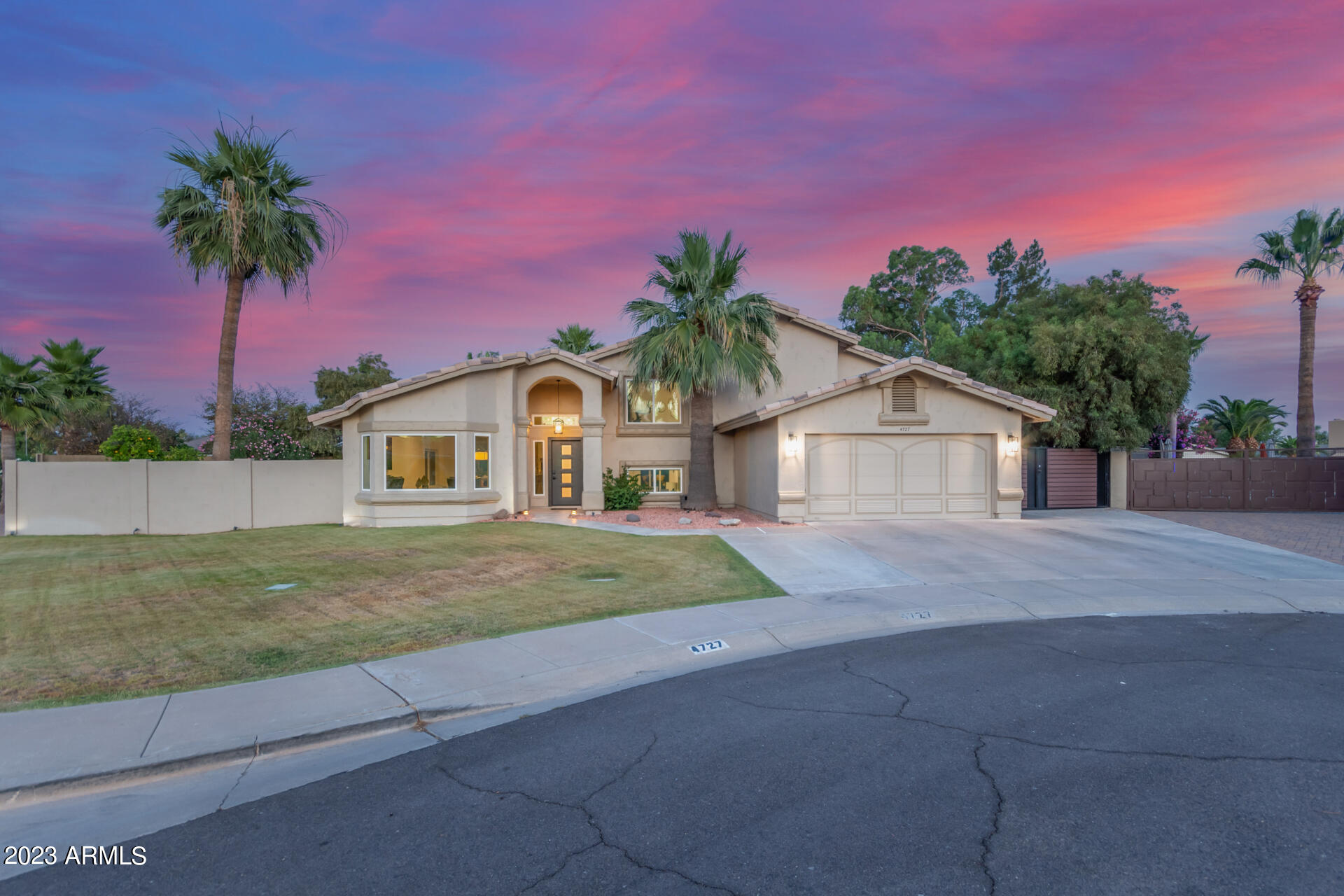 4727 East Redfield Road Phoenix, AZ 85032 - Photo 1 of 25 01 - Redfield