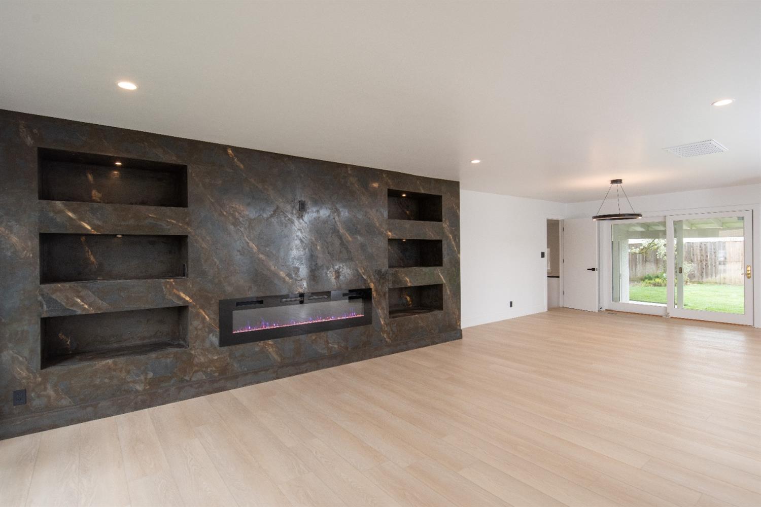 606 Hartley Drive Modesto, CA 95356 - Photo 10 of 73