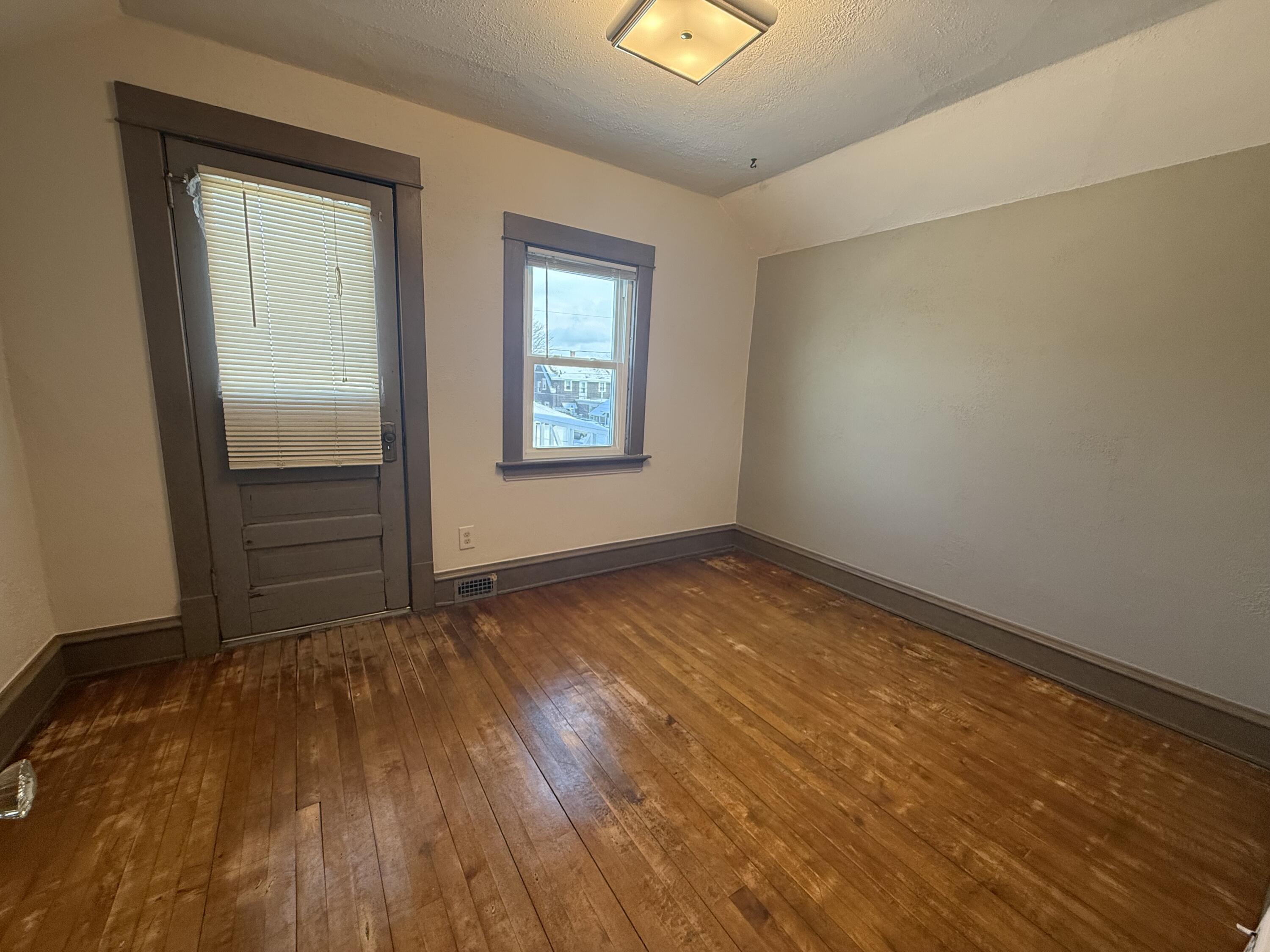 2211 Wedemeyer Street Sheboygan, WI 53081 - Photo 18 of 24 Bedroom 3