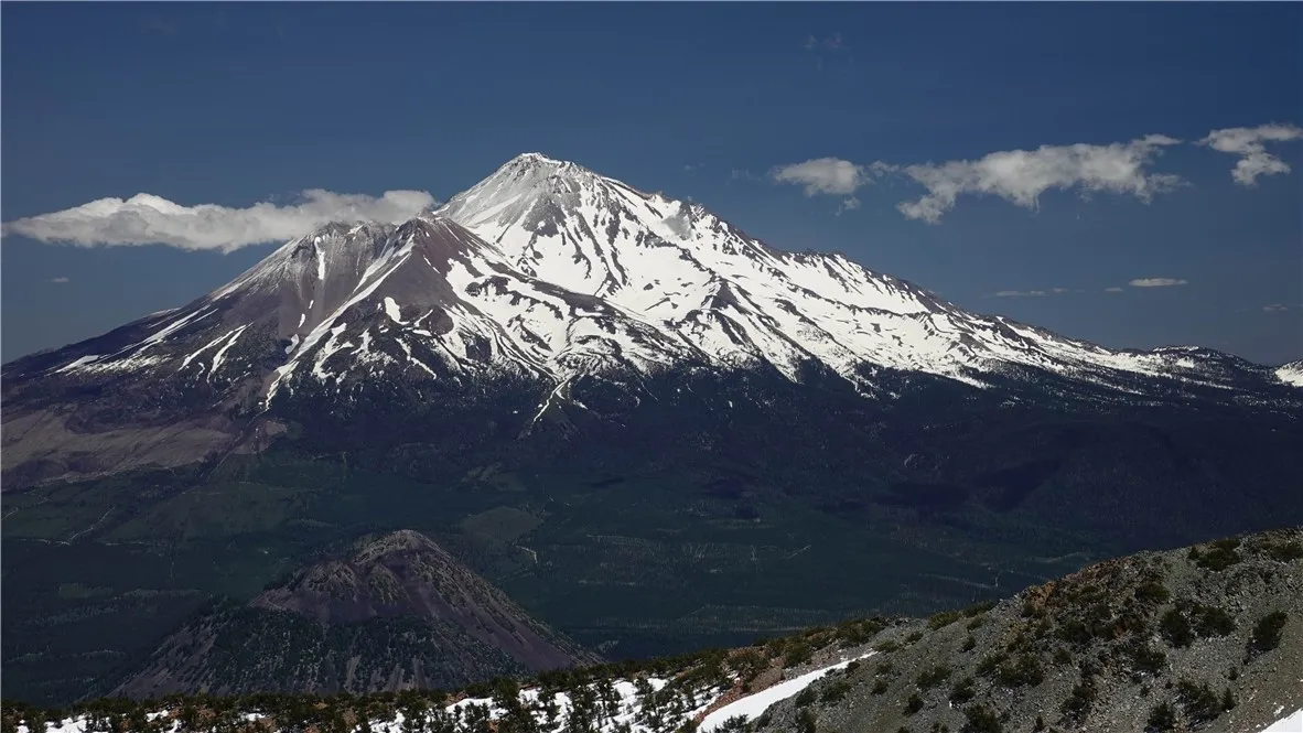 0 Echo McCloud, CA 96057 - Photo 8 of 26 a view of water heater
