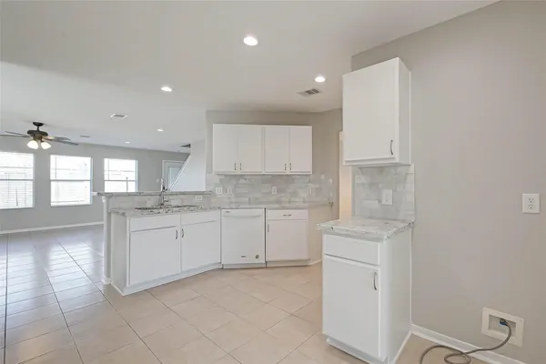 $2,600 | 5011 Redwing Brook Trail, Katy, TX 77449