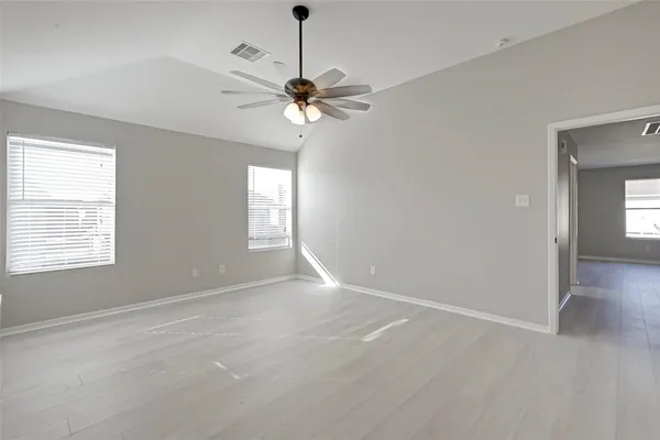 $2,600 | 5011 Redwing Brook Trail, Katy, TX 77449