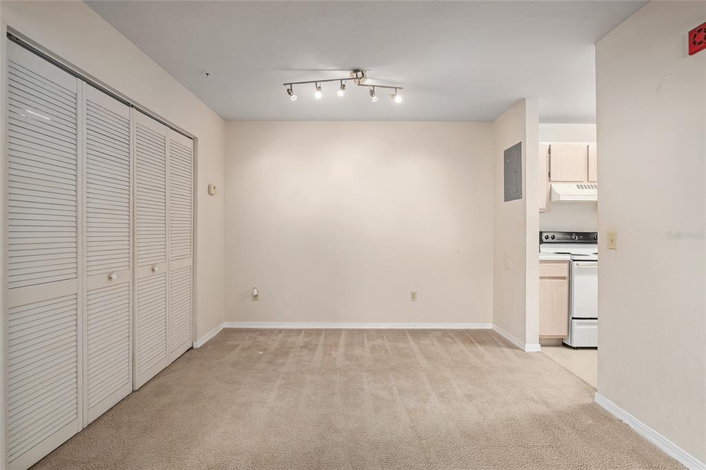 2360 Southwest Archer Road, Unit 607 Gainesville, FL 32608 - Photo 11 of 26