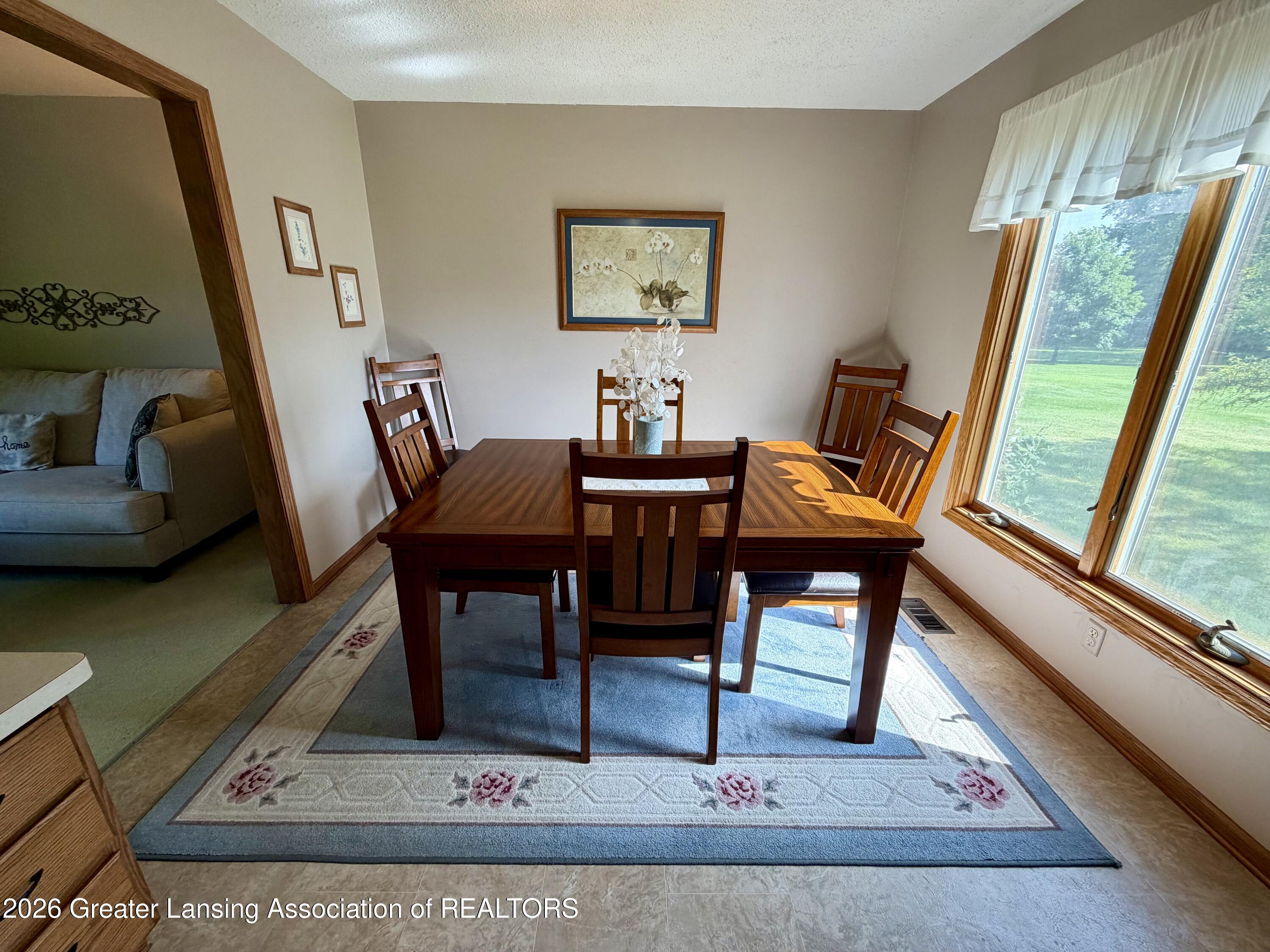 12758 East Greenfield Road Grand Ledge, MI 48837 - Photo 7 of 33 IMG_7243