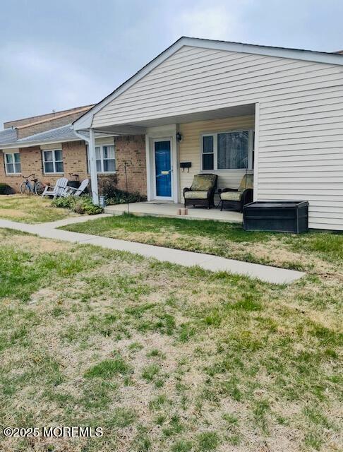 8 River Edge Drive Brick, NJ 08724 - Photo 2 of 19 porch