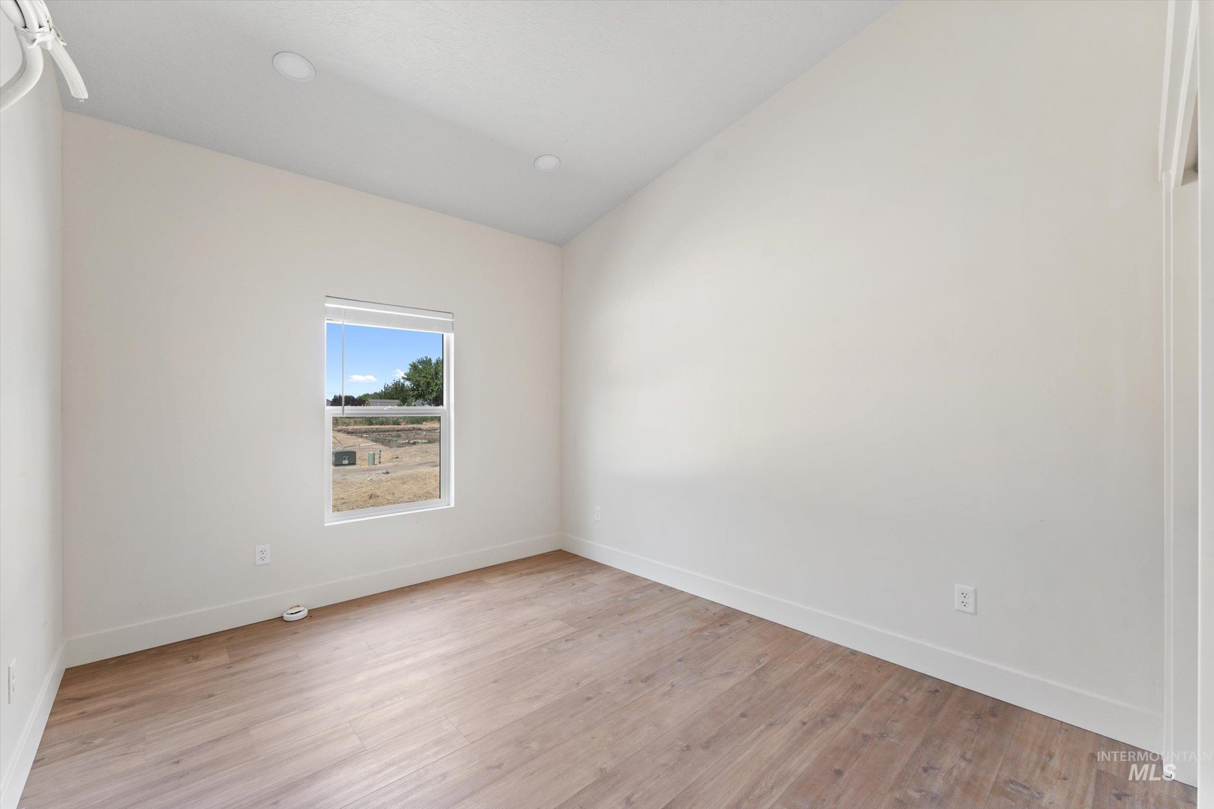 398 West London Street Middleton, ID 83644 - Photo 15 of 36