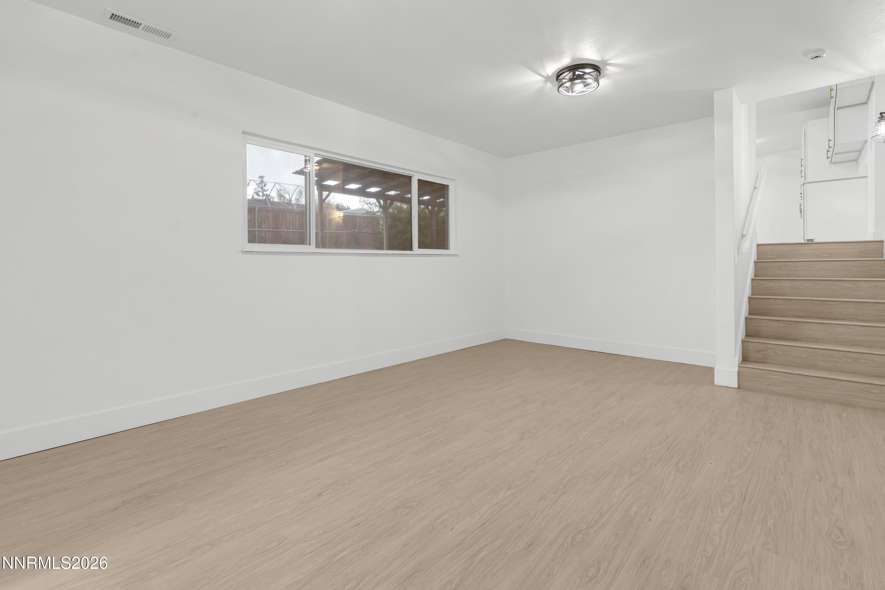 2560 Valmar Place Reno, NV 89503 - Photo 30 of 35 Valmar2560-030
