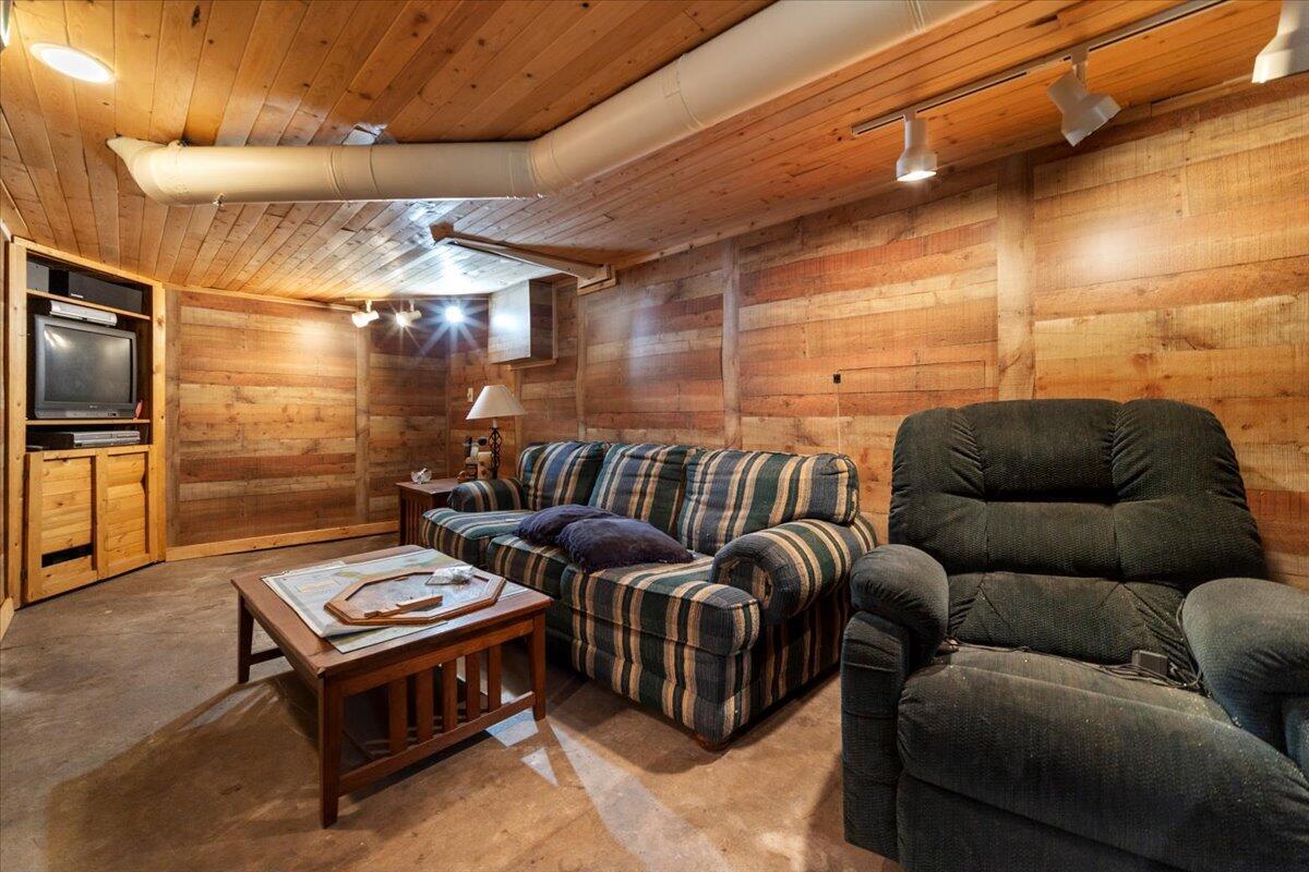 247 Rugg Avenue Newark, OH 43055 - Photo 41 of 59
