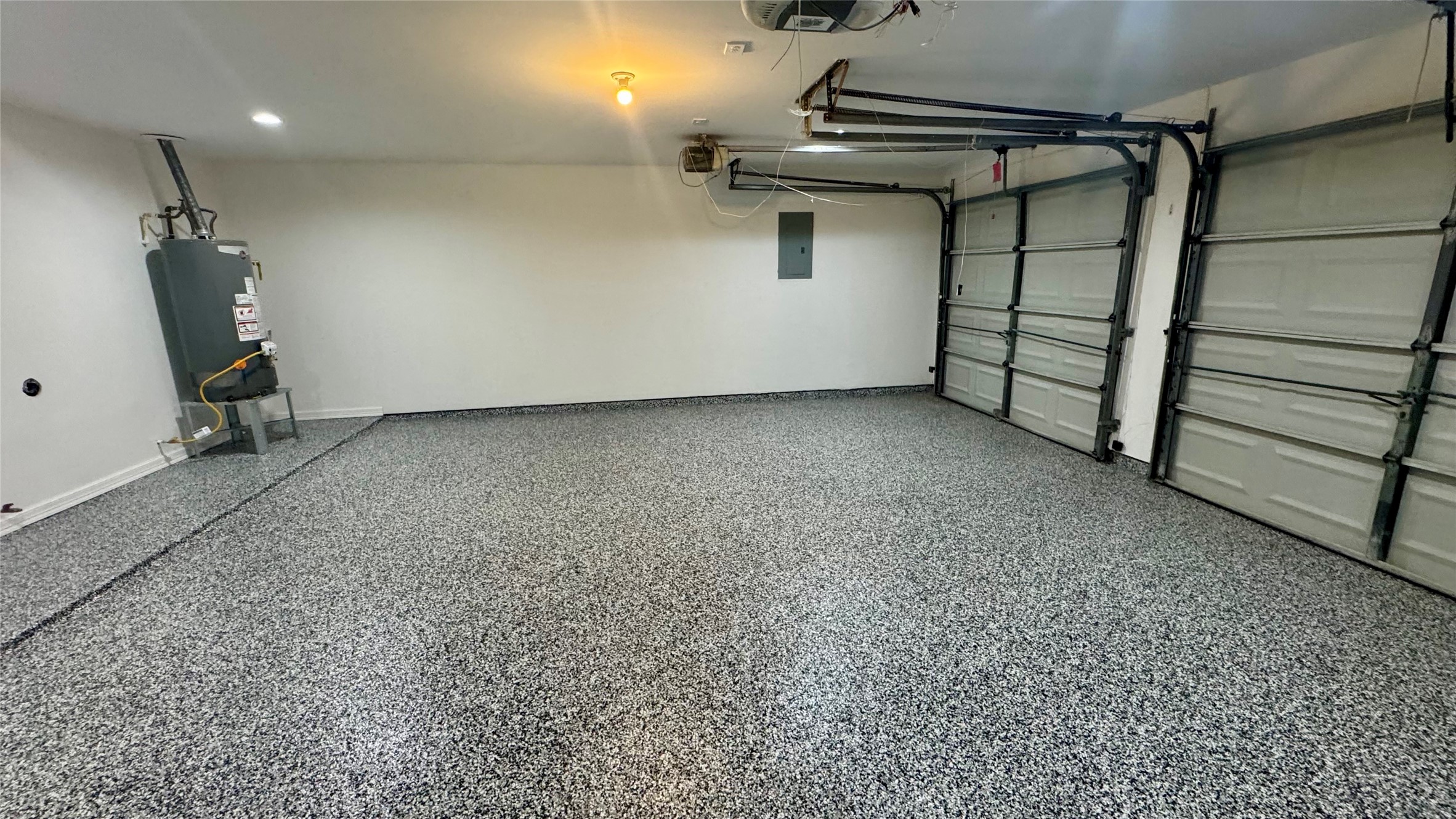 202 Massey Tompkins Road Baytown, TX 77521 - Photo 12 of 20 a view of a room with gym equipment