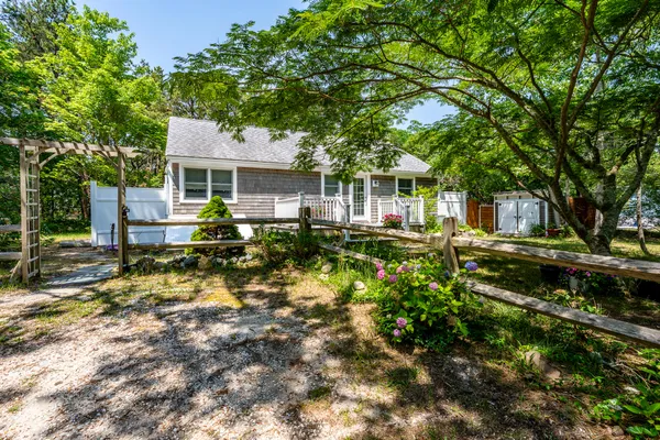 $599,000 | 110 Wixom Avenue, Wellfleet, MA 02667