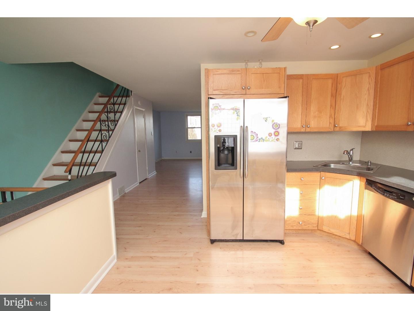 2839 Angus Road Philadelphia, PA 19114 - Photo 5 of 22