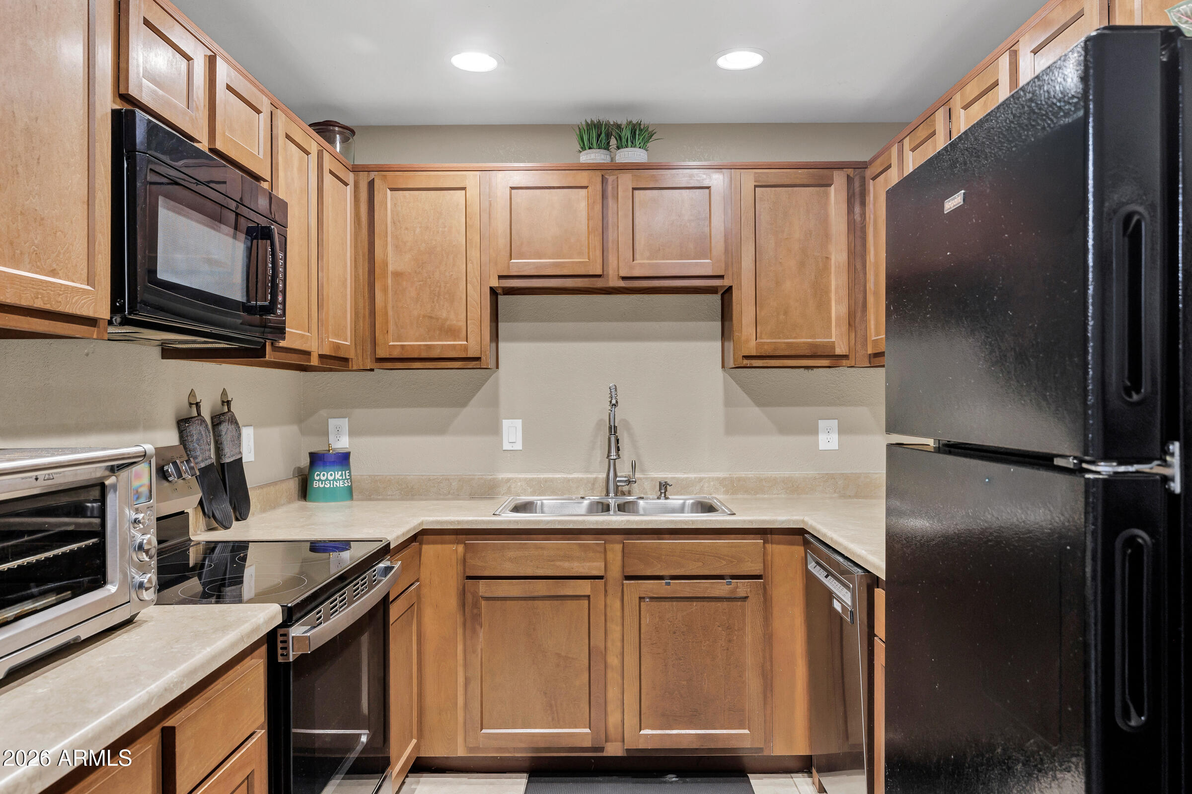 1340 North Recker Road, Unit 116 Mesa, AZ 85205 - Photo 9 of 23 1340 N Recker Rd #116-12