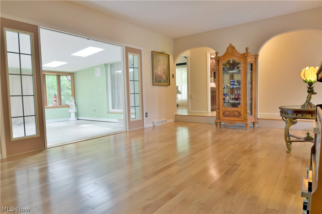 229 Pheasant Run Road Southeast Warren, OH 44484 - Photo 7 of 35 Gallery Image 7