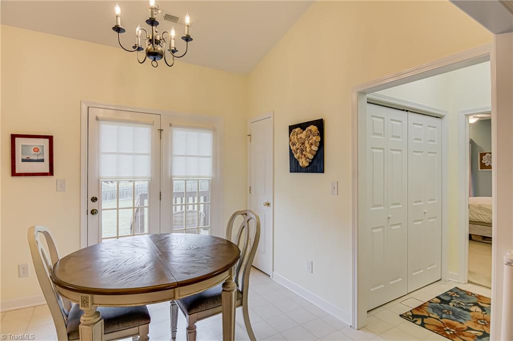 409 Barnsdale Ridge Road Kernersville, NC 27284 - Photo 12 of 32 Gallery Image 12