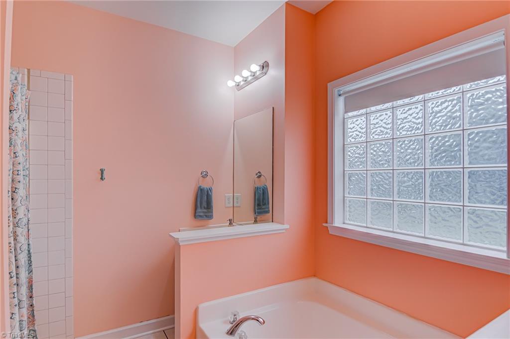 409 Barnsdale Ridge Road Kernersville, NC 27284 - Photo 21 of 32 Gallery Image 21