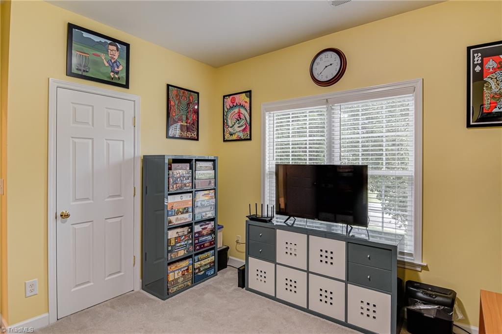 409 Barnsdale Ridge Road Kernersville, NC 27284 - Photo 24 of 32 Gallery Image 24