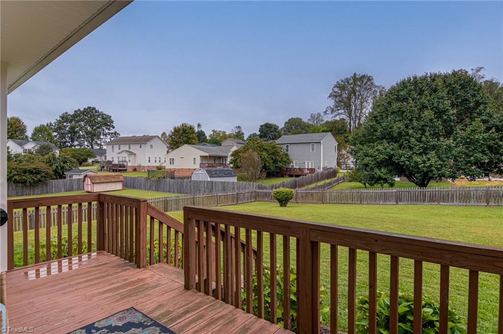 409 Barnsdale Ridge Road Kernersville, NC 27284 - Photo 27 of 32 Gallery Image 27
