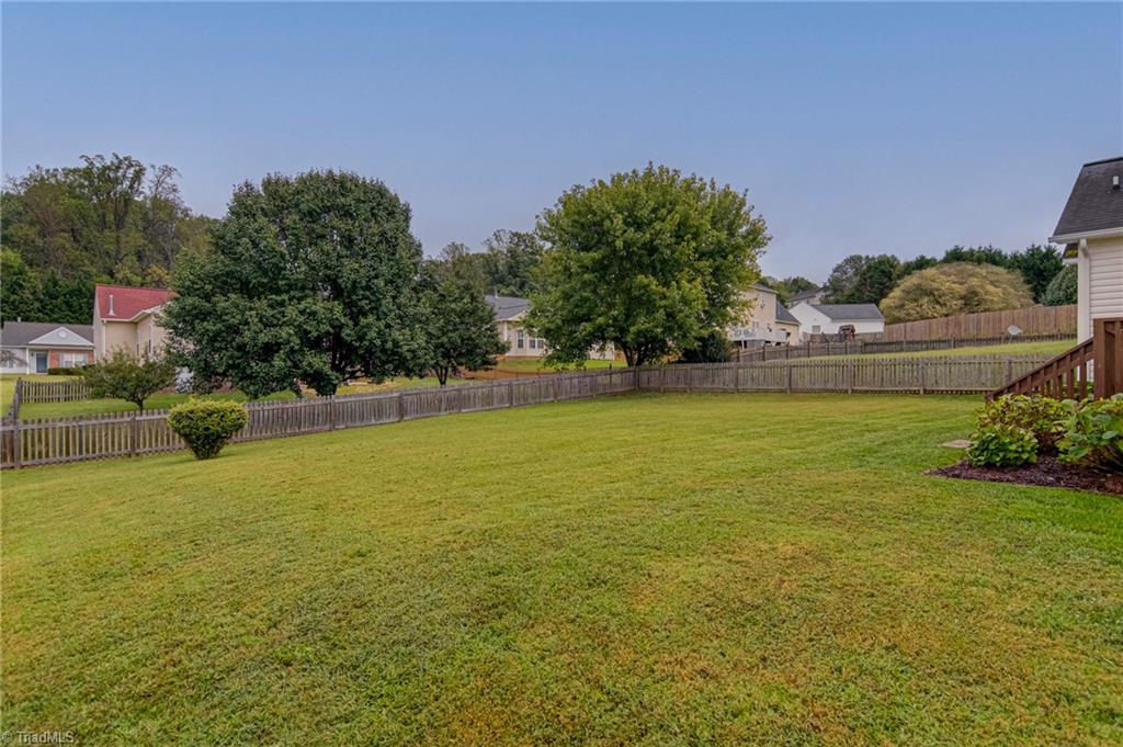 409 Barnsdale Ridge Road Kernersville, NC 27284 - Photo 31 of 32 Gallery Image 31