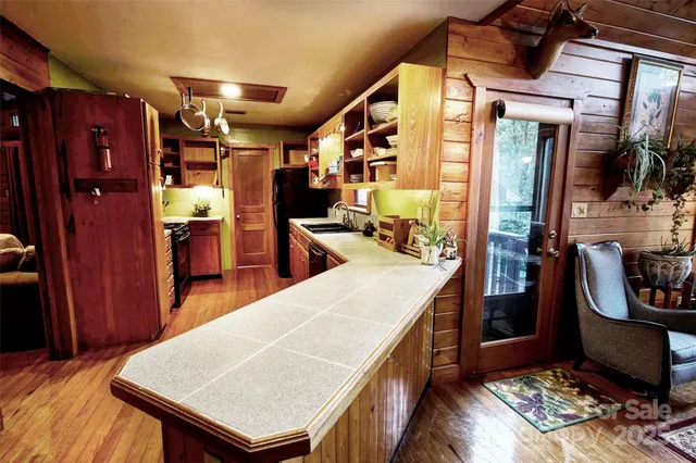 $489,000 | 139 Forest Hills Road, Bryson City, NC 28713